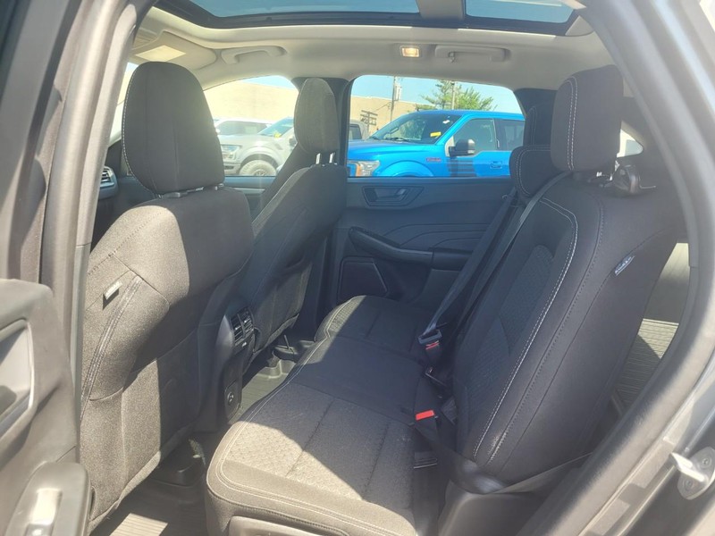 Ford Escape Vehicle Image 12
