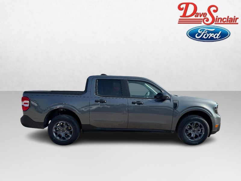 Ford Maverick Vehicle Image 05