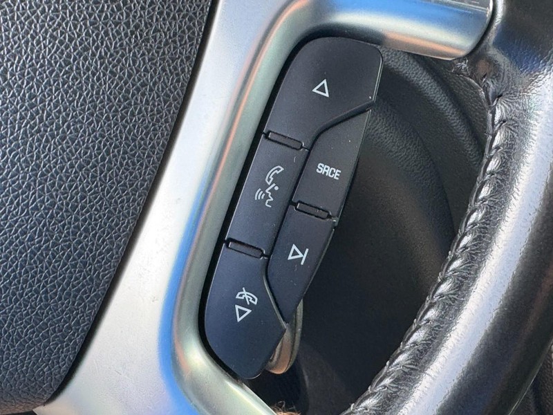 Chevrolet Traverse Vehicle Image 19