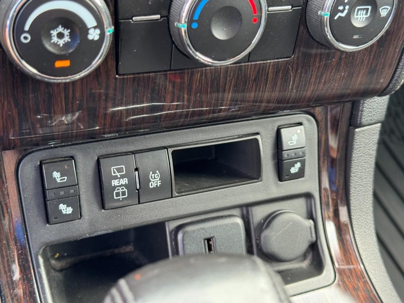 Chevrolet Traverse Vehicle Image 22