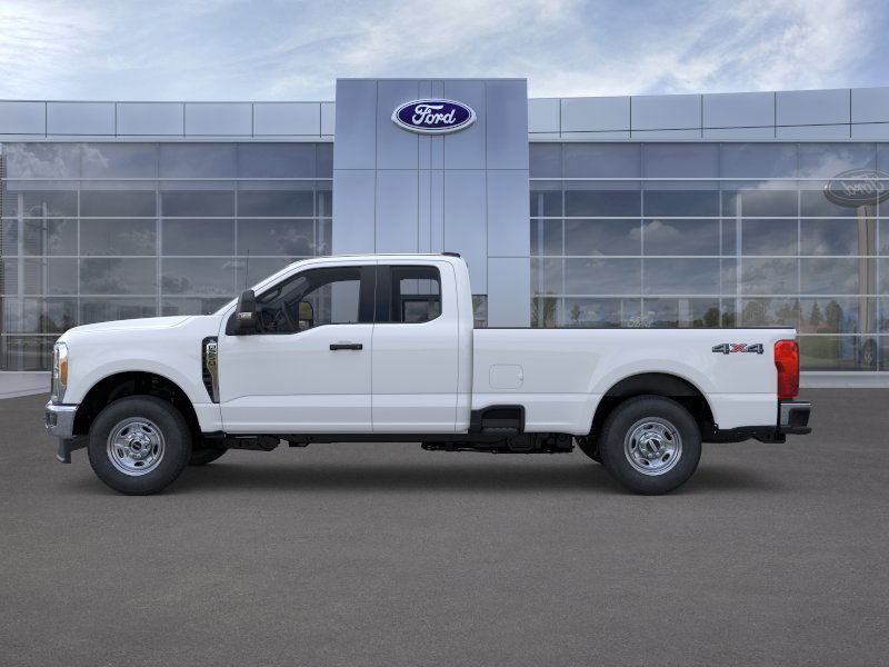 Ford Super Duty F-250 SRW Vehicle Image 04