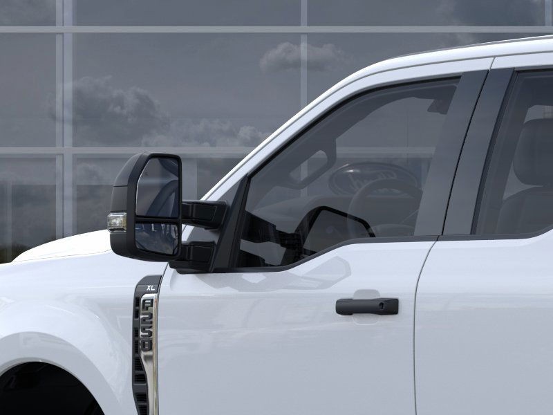 Ford Super Duty F-250 SRW Vehicle Image 22