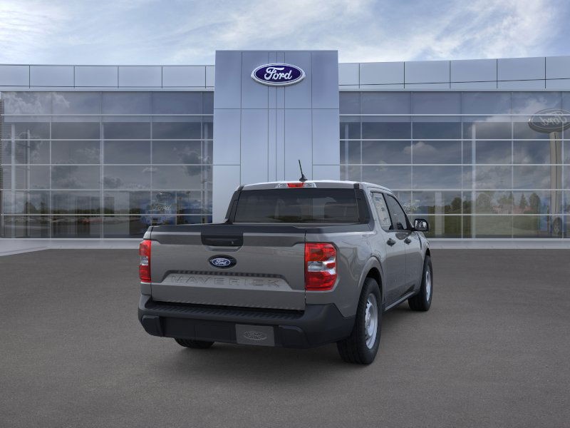 Ford Maverick Vehicle Image 10