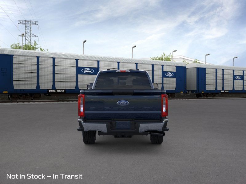 Ford Super Duty F-250 SRW Vehicle Image 07