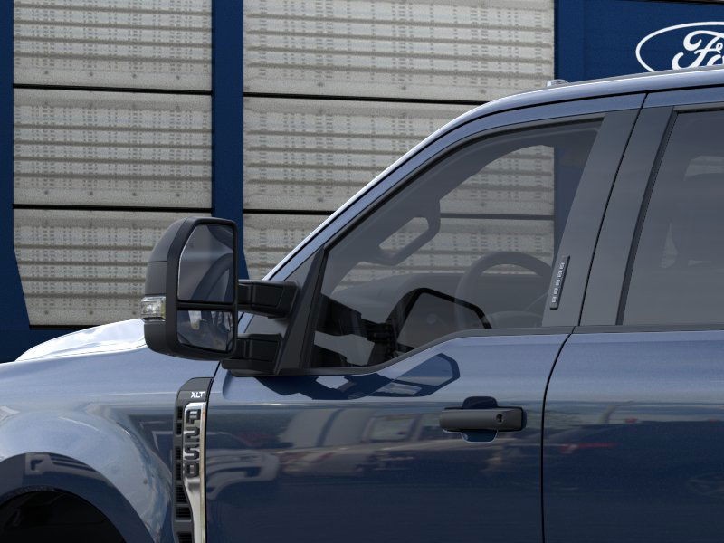 Ford Super Duty F-250 SRW Vehicle Image 22