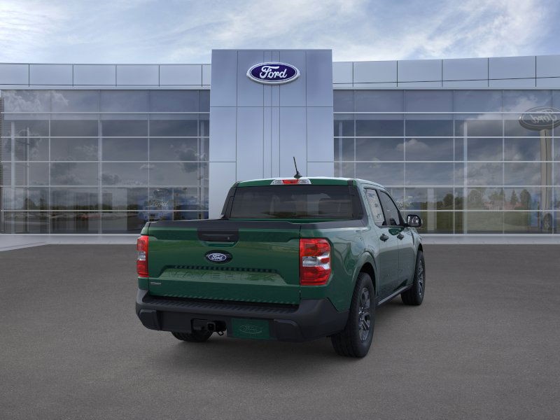 Ford Maverick Vehicle Image 10