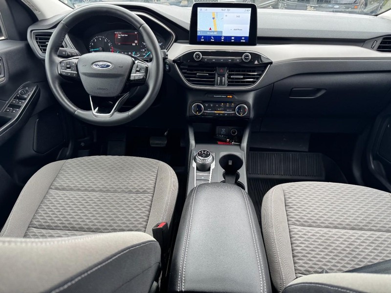 Ford Escape Vehicle Image 15