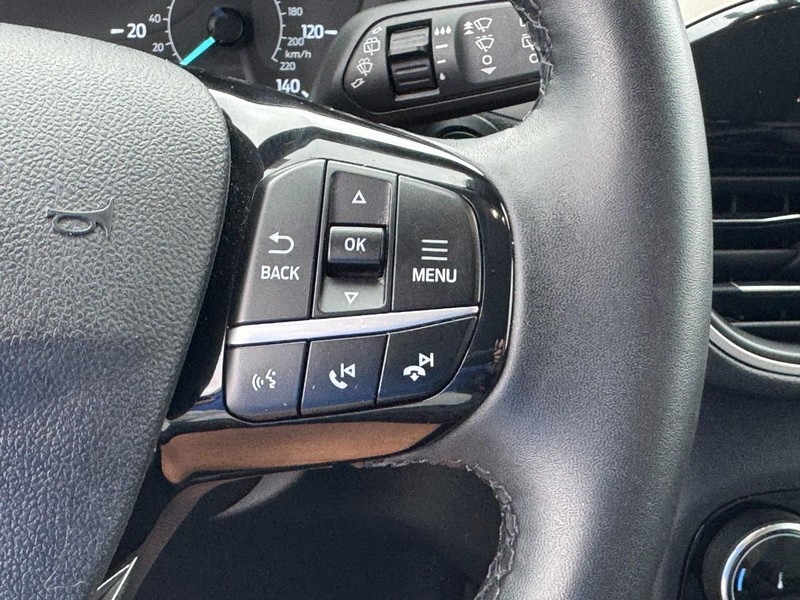 Ford Escape Vehicle Image 19