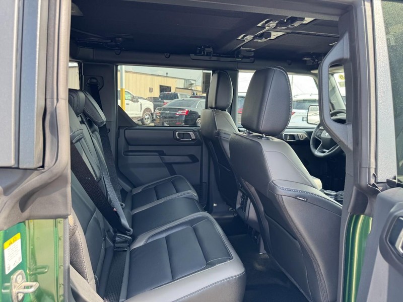 Ford Bronco Vehicle Image 13