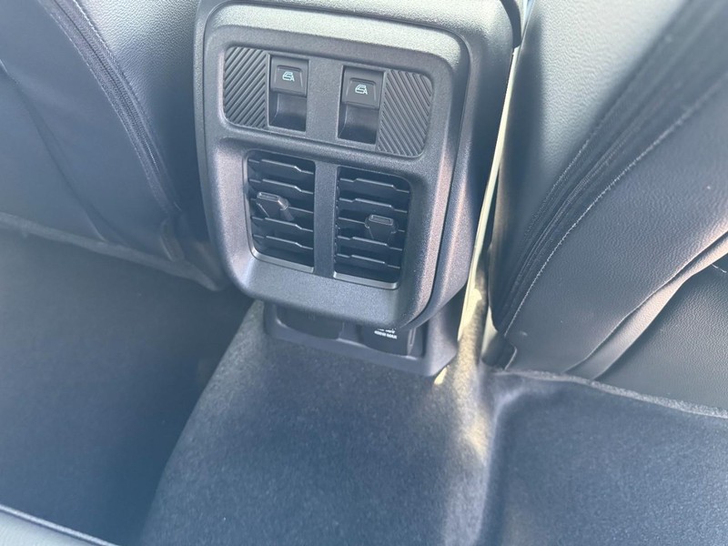 Ford Bronco Vehicle Image 17