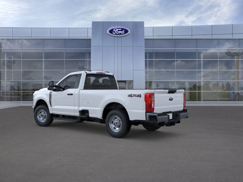 Ford Super Duty F-250 SRW Vehicle Image 05