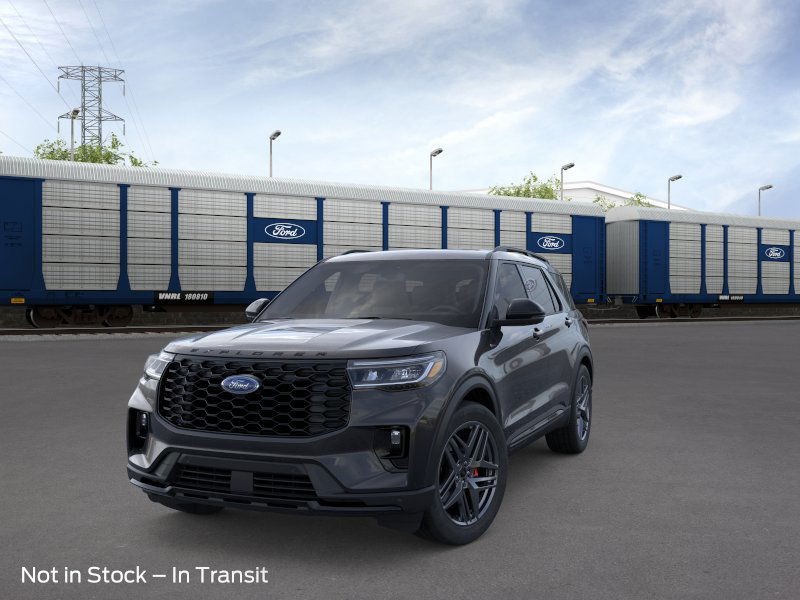 Ford Explorer Vehicle Image 02