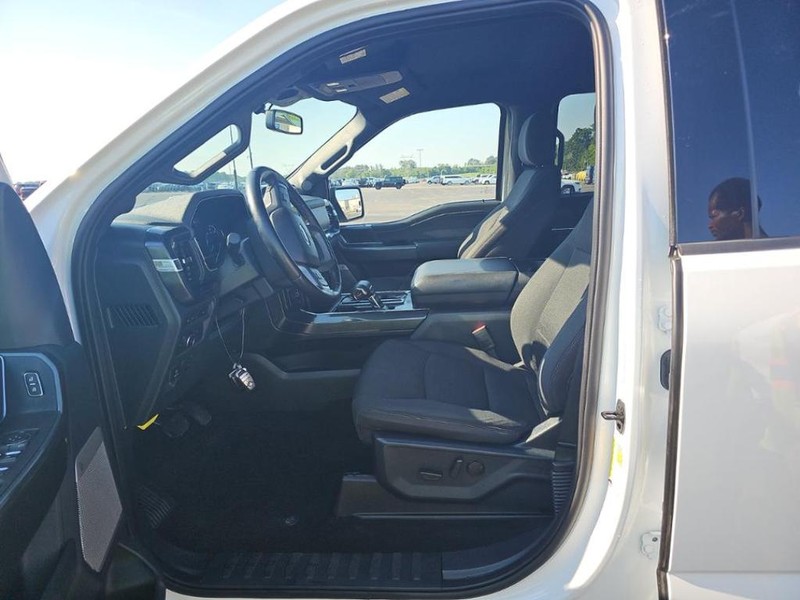 Ford F-150 Vehicle Image 04