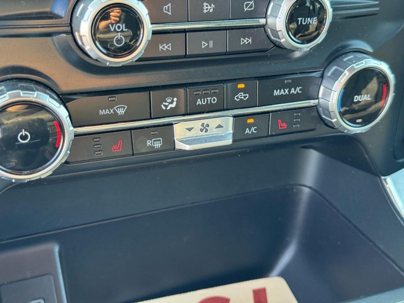 Ford F-150 Vehicle Image 24
