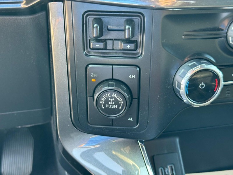Ford F-150 Vehicle Image 25