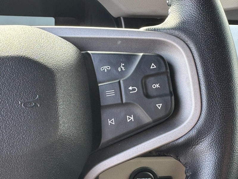 Ford Bronco Vehicle Image 19