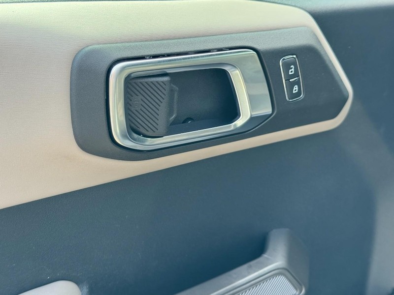 Ford Bronco Vehicle Image 24