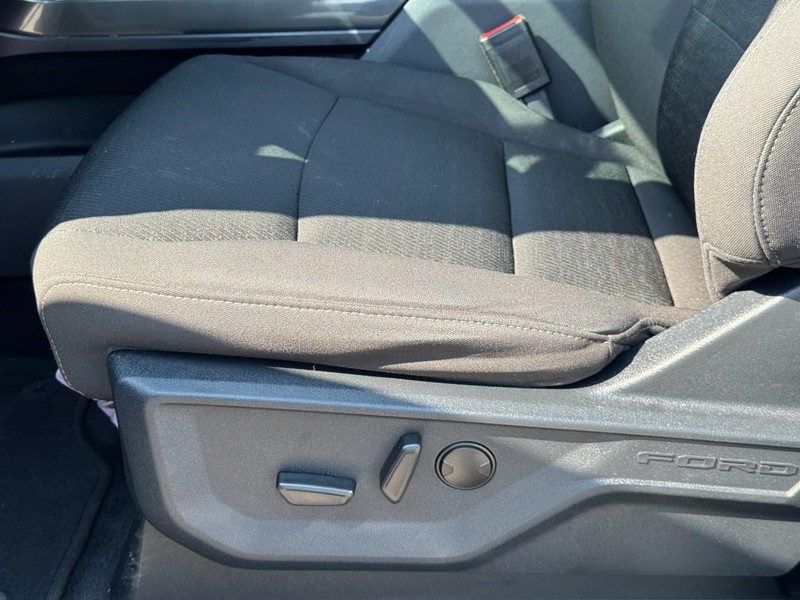 Ford F-150 Vehicle Image 26
