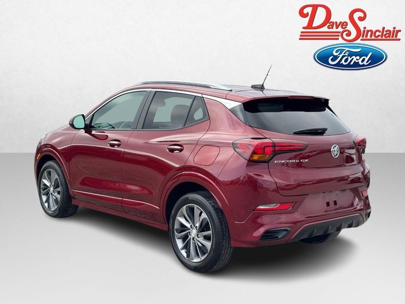 Buick Encore GX Vehicle Image 09