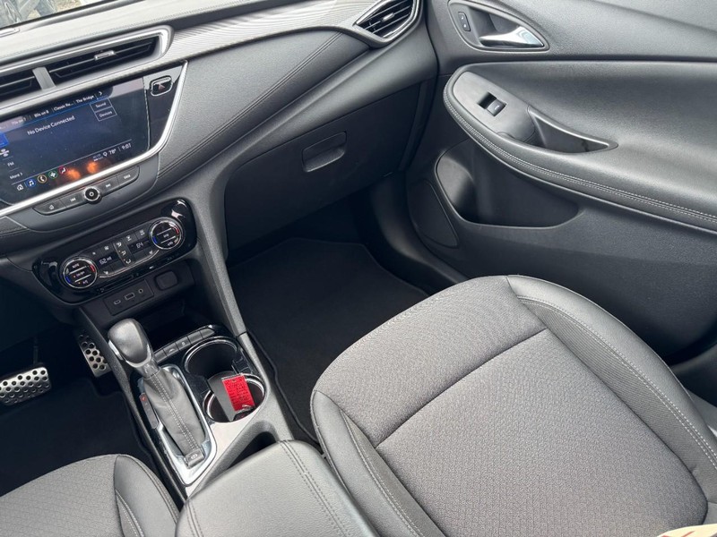 Buick Encore GX Vehicle Image 15