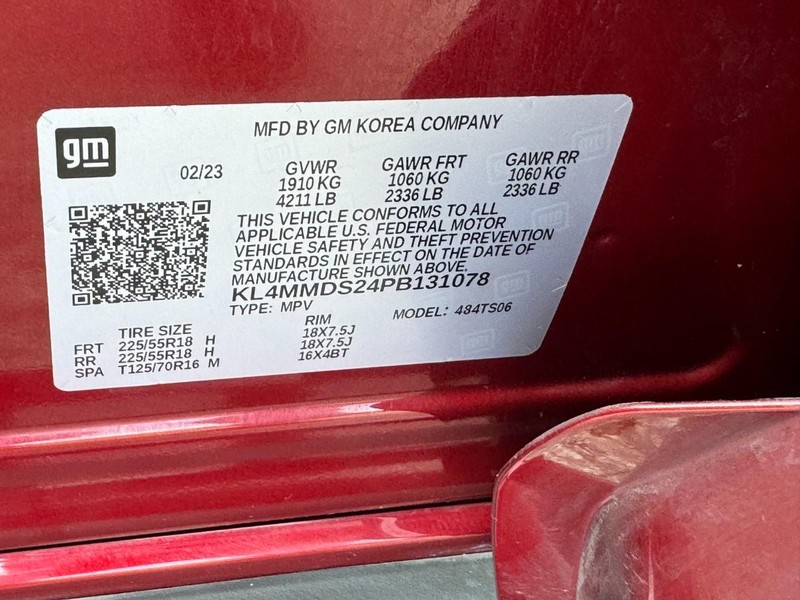 Buick Encore GX Vehicle Image 24