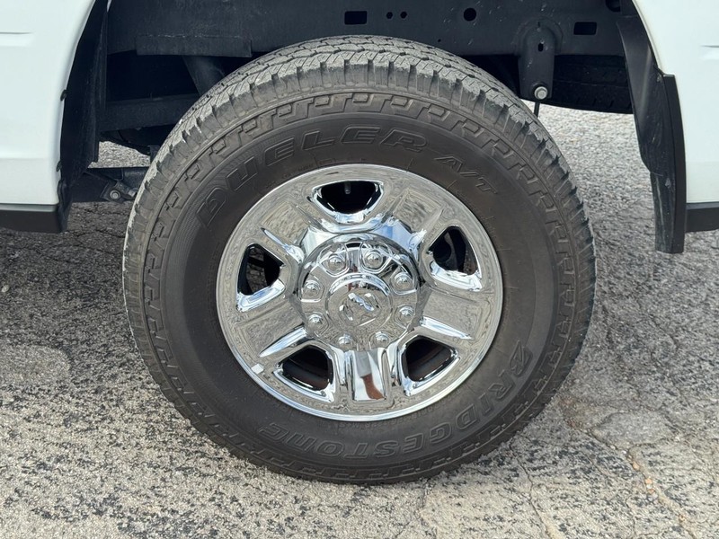 Ram 2500 Vehicle Image 11
