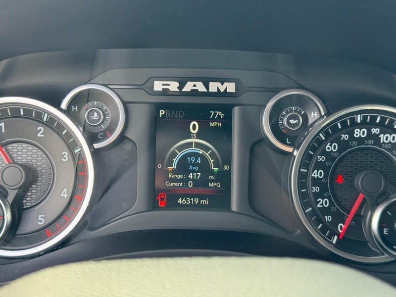 Ram 2500 Vehicle Image 21