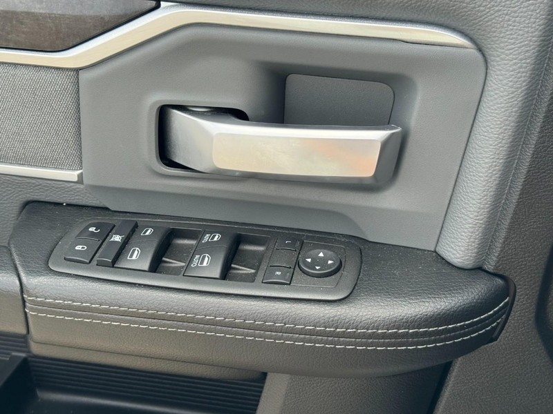 Ram 2500 Vehicle Image 22