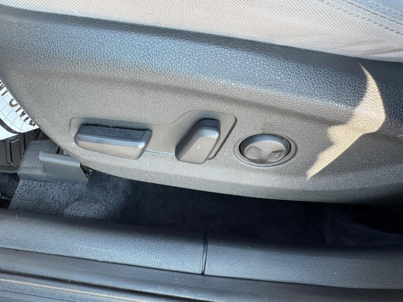 Hyundai Tucson Vehicle Image 17