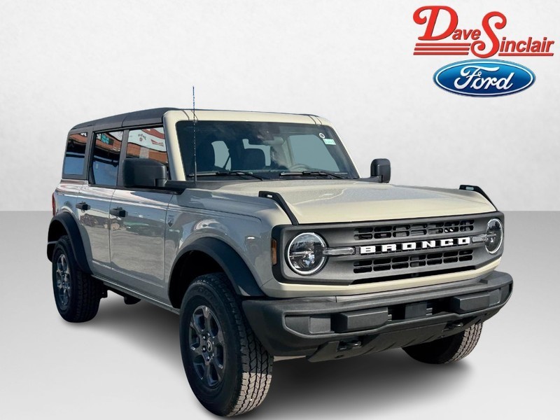 Ford Bronco Vehicle Image 04