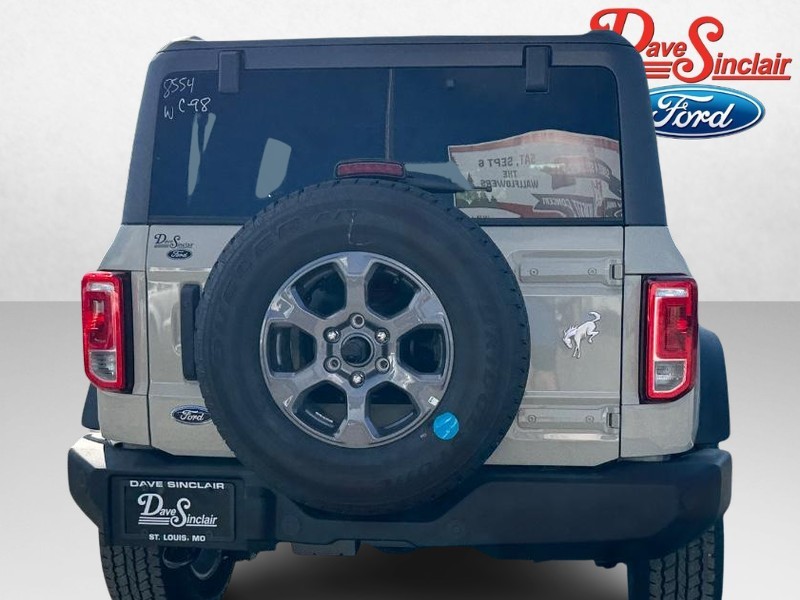 Ford Bronco Vehicle Image 08