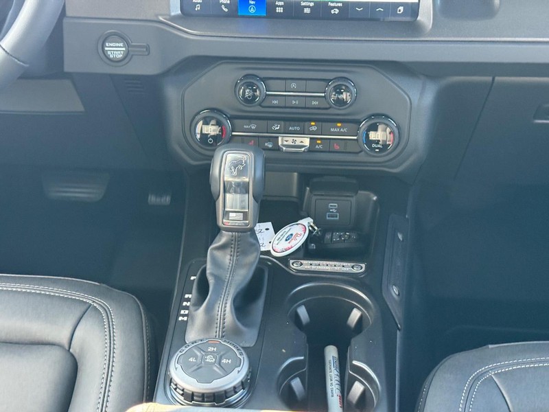 Ford Bronco Vehicle Image 17