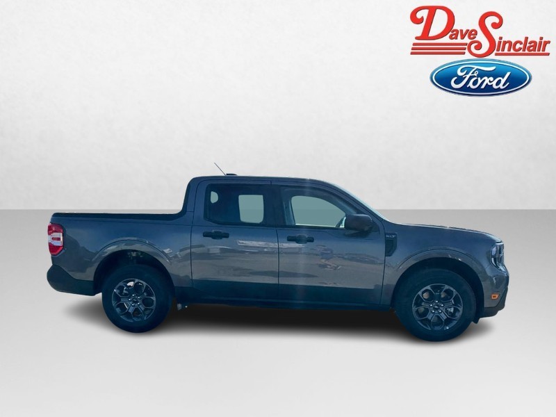 Ford Maverick Vehicle Image 05