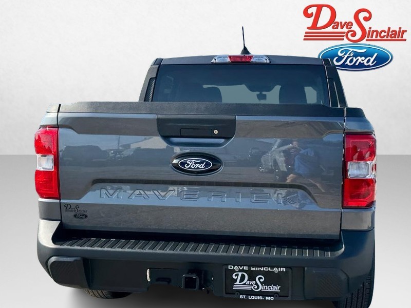 Ford Maverick Vehicle Image 08
