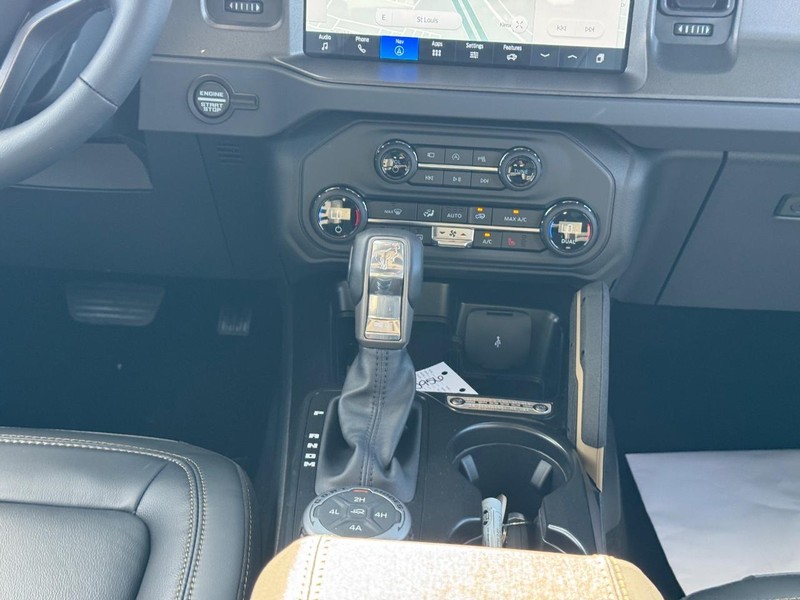 Ford Bronco Vehicle Image 17
