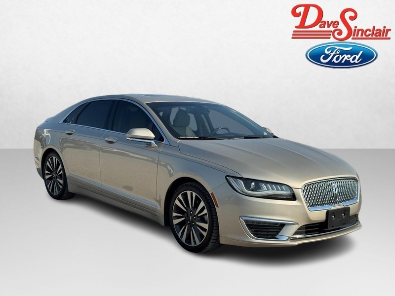 Lincoln MKZ Vehicle Image 04
