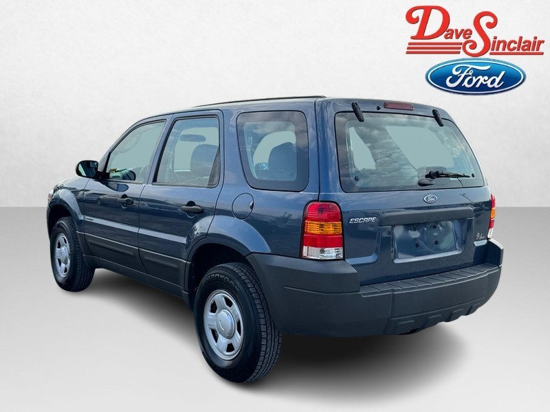 Ford Escape Vehicle Image 09
