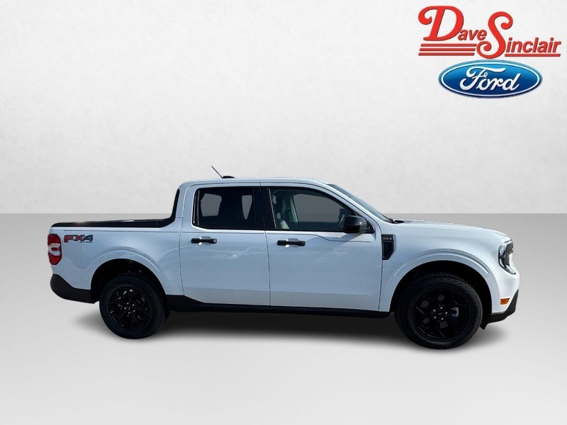 Ford Maverick Vehicle Image 05