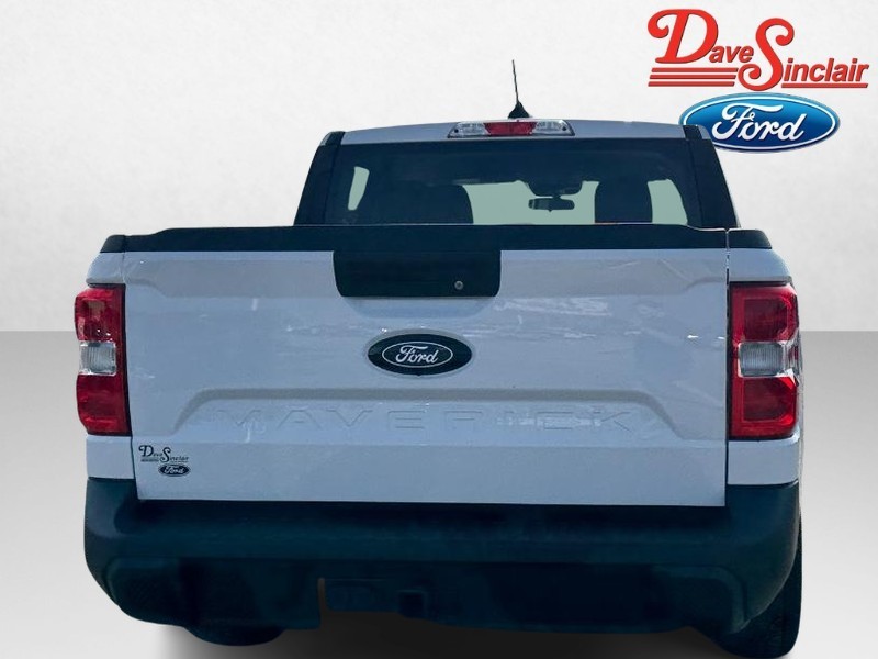 Ford Maverick Vehicle Image 08