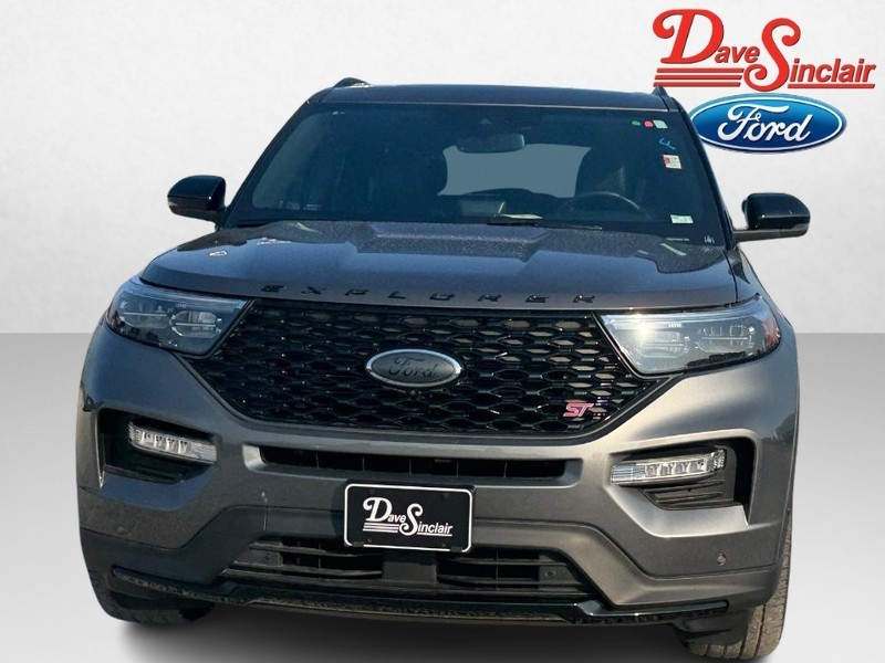 Ford Explorer Vehicle Image 02