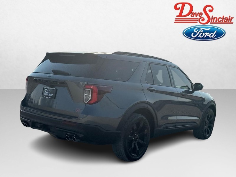 Ford Explorer Vehicle Image 07