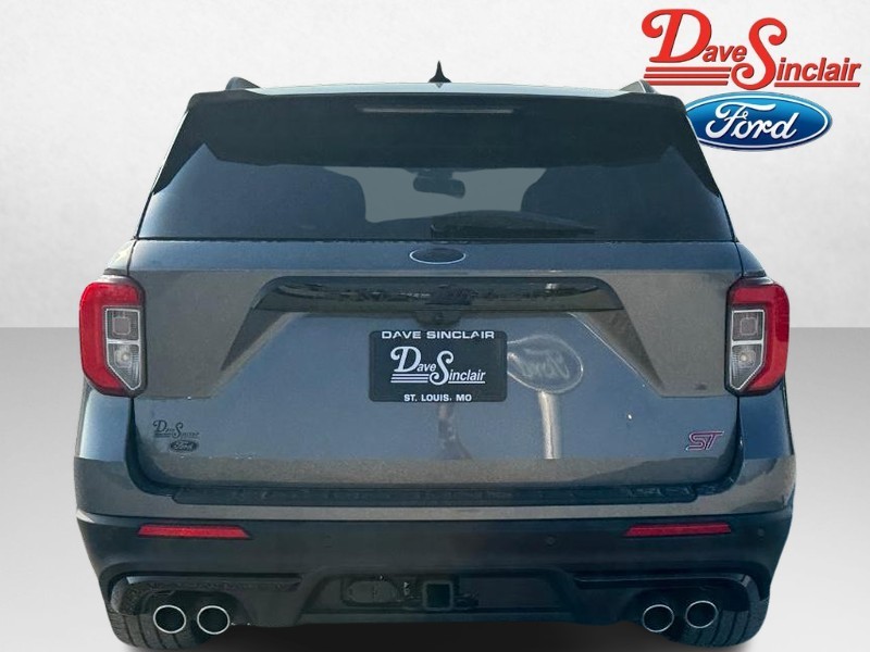 Ford Explorer Vehicle Image 08