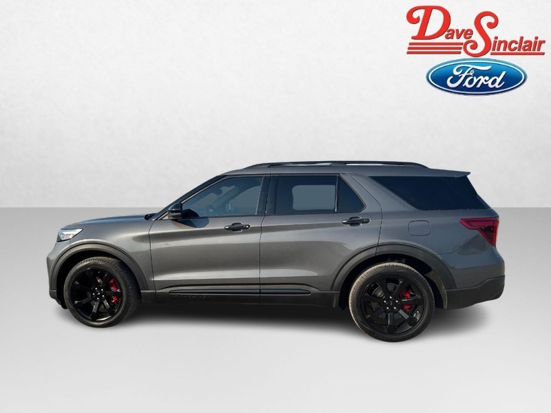 Ford Explorer Vehicle Image 10