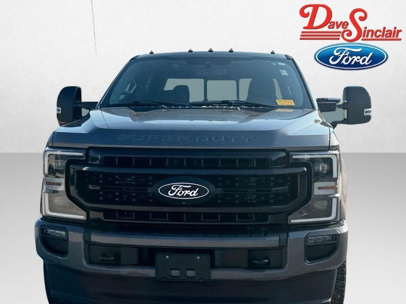 Ford Super Duty F-250 SRW Vehicle Image 02