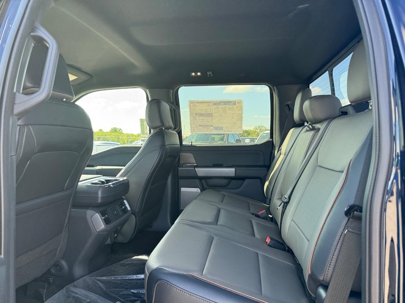Ford F-150 Vehicle Image 12