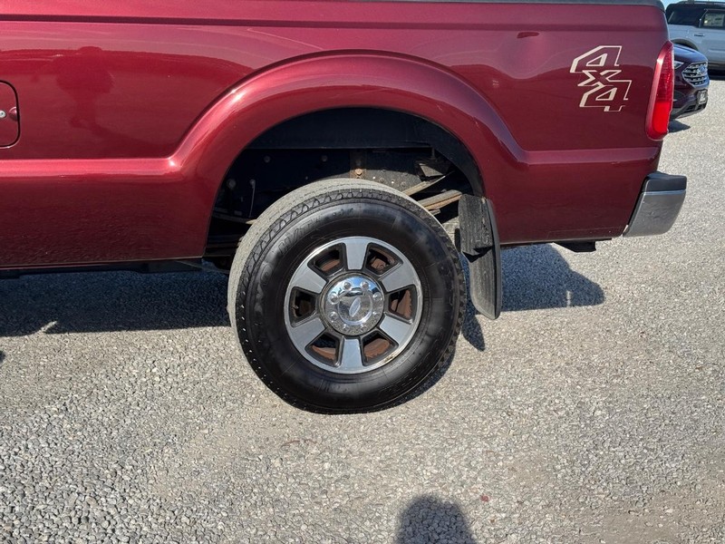 Ford Super Duty F-350 SRW Vehicle Image 11