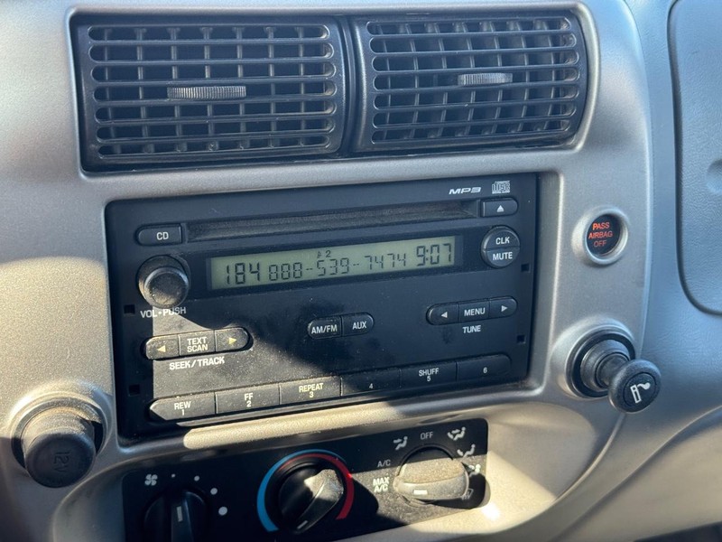 Ford Ranger Vehicle Image 20