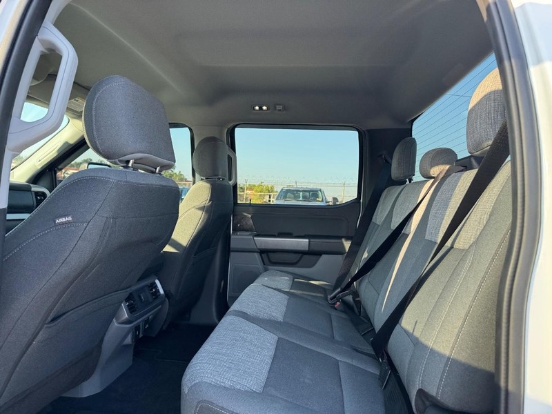 Ford F-150 Vehicle Image 12