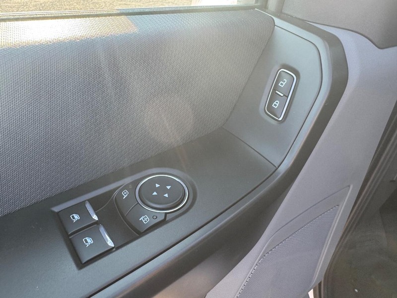 Ford F-150 Vehicle Image 15