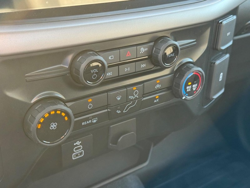 Ford F-150 Vehicle Image 21
